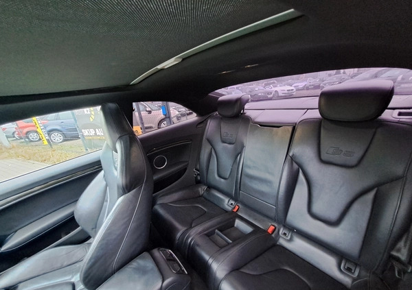 Audi S5 cena 30900 przebieg: 243000, rok produkcji 2009 z Bydgoszcz małe 67